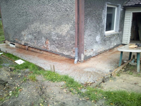 Osuszanie budynków, izolacje przeciwwilgociowe, drenaże opaskowe  - Małopolska