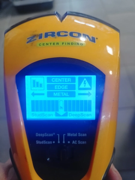 Zircon wykrywacz ścienny MultiScanner OneStep L550C