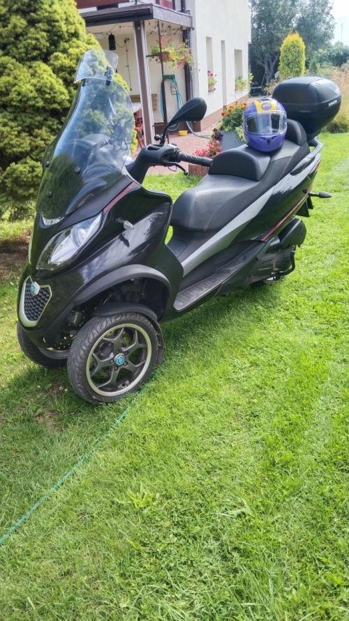 Skuter Piaggio MP3 2017r.