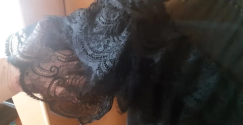 Elegancka sukienka damska mała czarna krótki rękaw 36/38 Soky&Soka