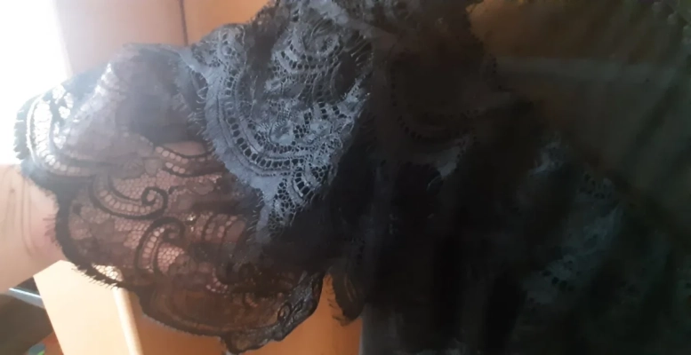 Elegancka sukienka damska mała czarna krótki rękaw 36/38 Soky&Soka