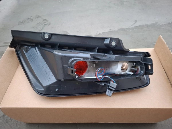 LAMPA FIAT PUNTO