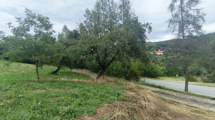 Działka w Janowicach