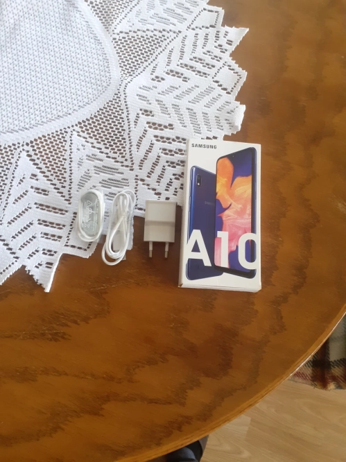 Samsung Galaxy A10