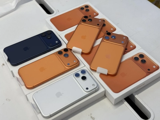 Oryginalny, Nowy Apple iPhone 17 Pro Max, iPhone 17 Pro, iPhone 17, iPhone Air, iPhone 16 Pro Max, iPhone 16 Pro, iPhone 16, iPhone 16 Plus