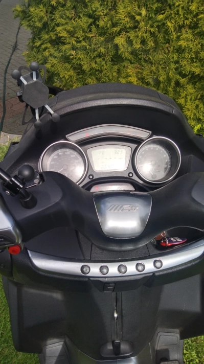 Skuter Piaggio MP3 2017r.