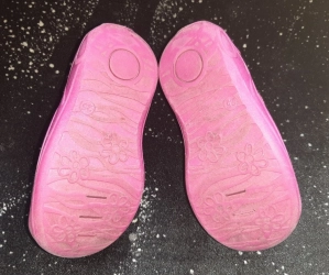 Buty na rzepy#pantofle dziewczęce 25
