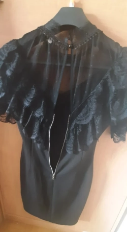 Elegancka sukienka damska mała czarna krótki rękaw 36/38 Soky&Soka