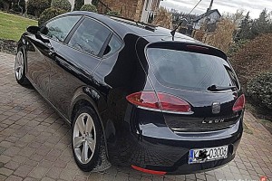 SEAT LEON -BENZYNA