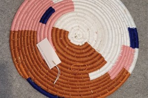 Broste Copenhagen Ręcznie robiona dekoracja ścienna Flett Ø 42 x wys. 8 cm