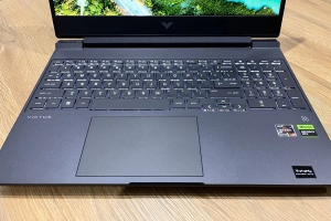 Laptop HP VICTUS 15 FB0400NW Ryzen 5 5600H 16GB RAM 512 SSD RTX 3050 WIN11
