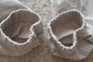 Spodnie chłopięce joggery jasnobrązowe 134 H&M