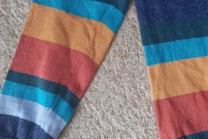 Sweter chłopięcy paski 134 John Lewis 