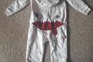 Kombinezon chłopięcy przejściowy zamek kaptur 92 Zombie Dash 