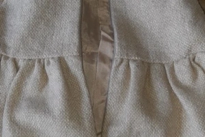 Sukienka krótka na szelkach beżowa 80 Cool Club