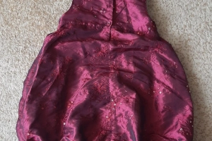 Elegancka sukienka dziewczęca 98