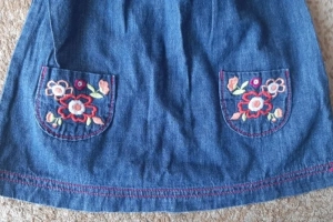 Sukienka dziewczęca dżinsowa jeansowa krótki rękaw 62-68 F&F