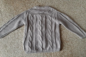 Sweter zapinany dziewczęcy 86-92