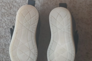 Buty chłopięce adidasy sportowe rzepa świecące granatowe Sonic 26 H&M