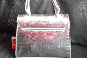 Elegancka torebka damska srebrna Kappahl