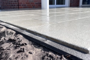 Mycie kostki brukowej – usługi brukarskie