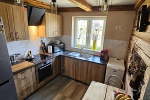 Stylowy dom z wyposażeniem w Zbylitowskiej Górze