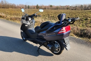 Suzuki Burgman 400