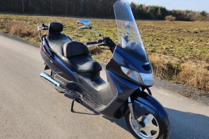 Suzuki Burgman 400