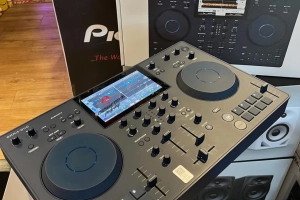 AlphaTheta XDJ-AZ, AlphaTheta OMNIS-DUO, Pioneer OPUS-QUAD, Pioneer XDJ-RX3, Pioneer XDJ-XZ, Pioneer DDJ-FLX10, AlphaTheta CDJ-3000X, Pioneer CDJ-3000